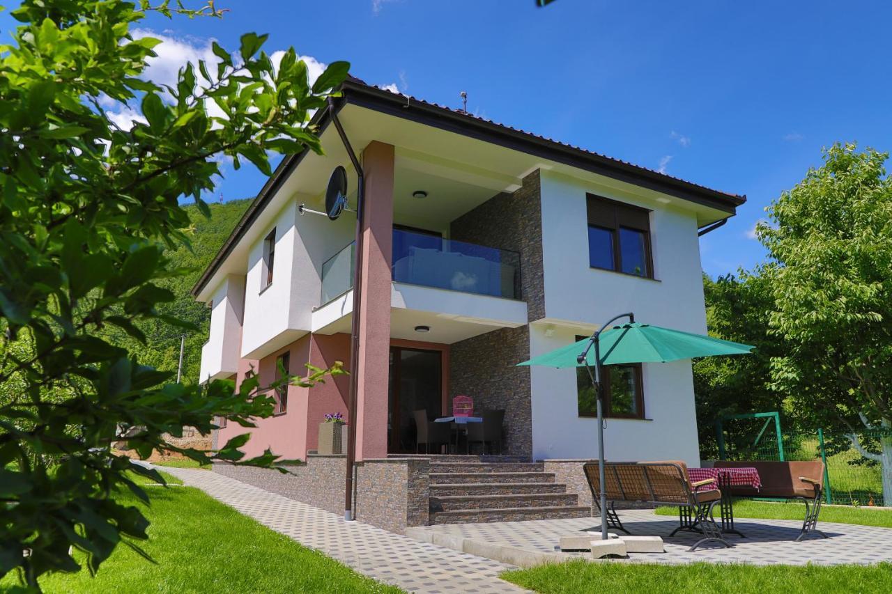 Apartments Edy Bihac Exterior photo