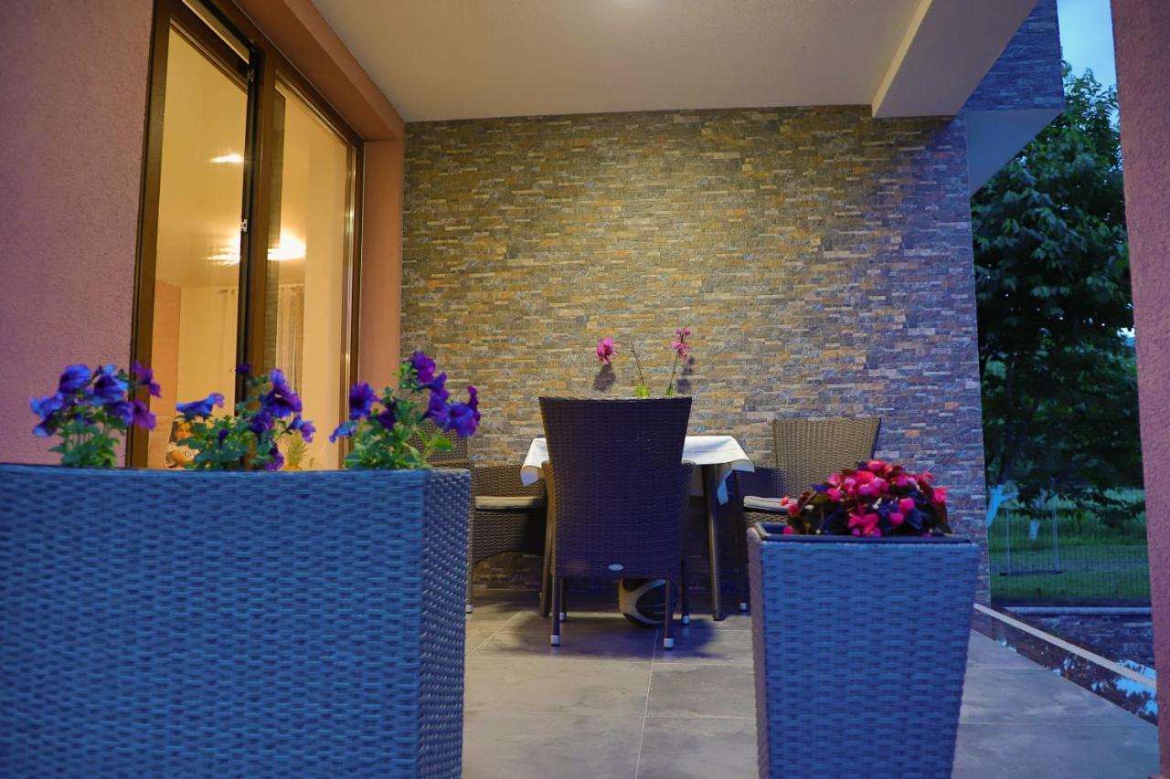 Apartments Edy Bihac Exterior photo