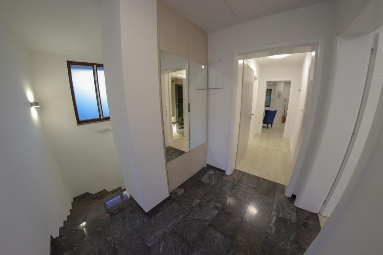 Apartments Edy Bihac Exterior photo