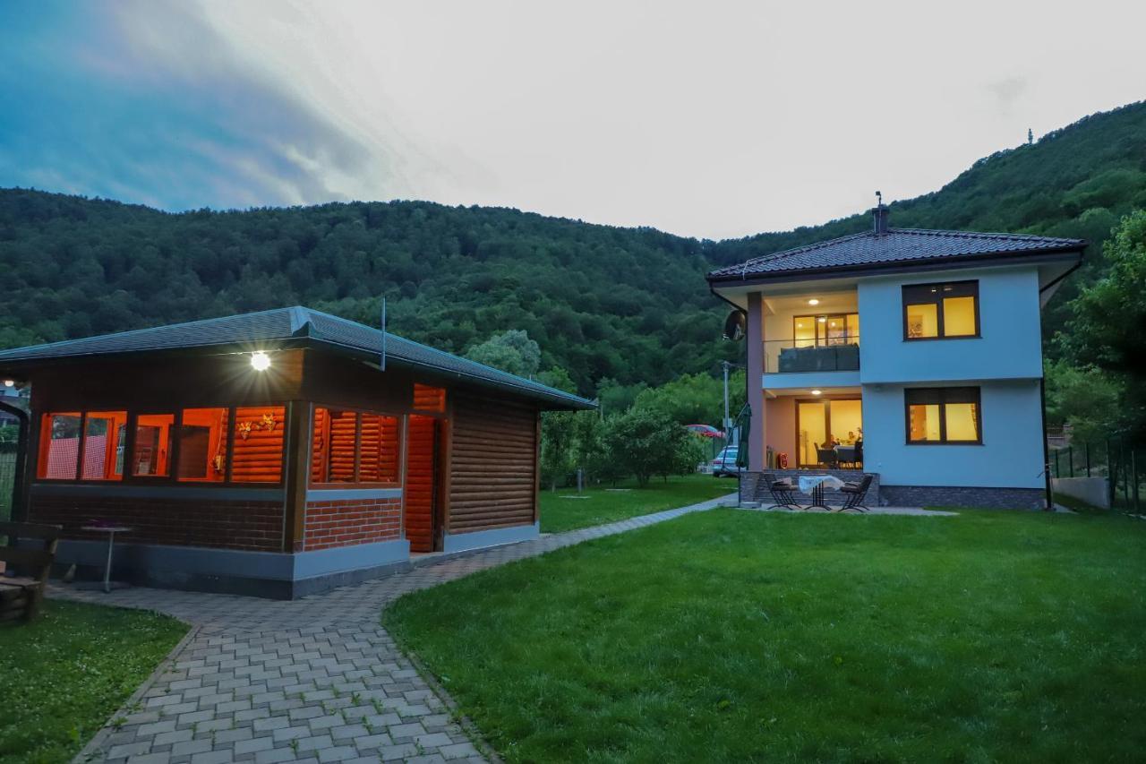Apartments Edy Bihac Exterior photo