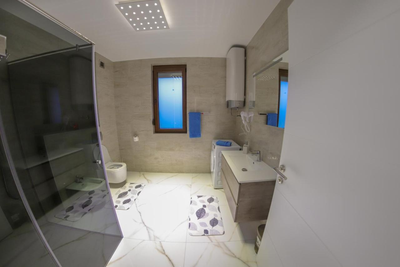 Apartments Edy Bihac Exterior photo