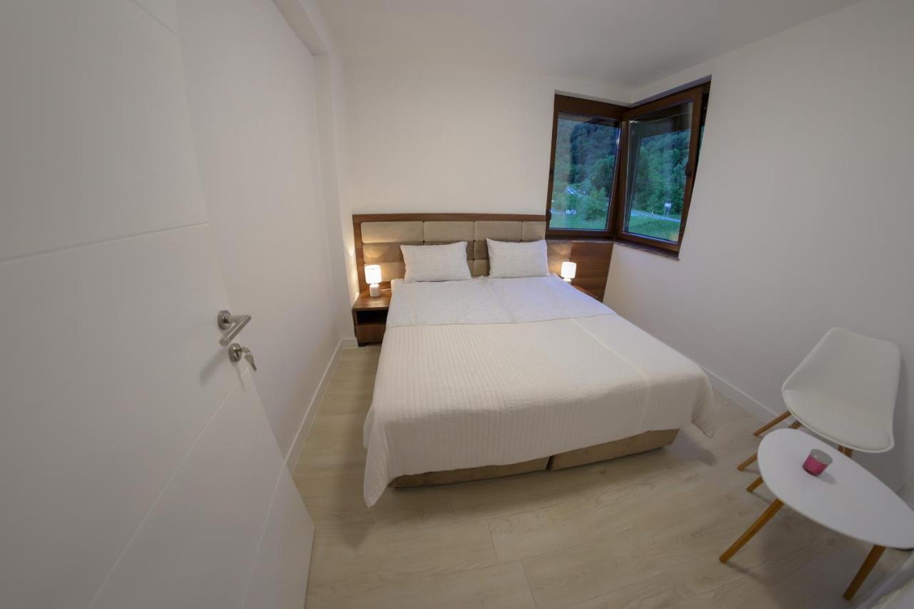 Apartments Edy Bihac Exterior photo