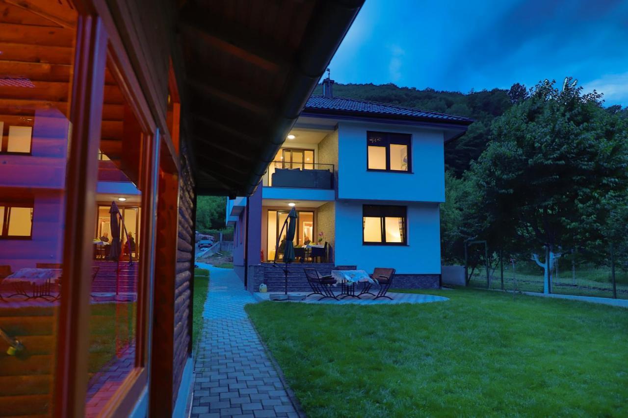 Apartments Edy Bihac Exterior photo