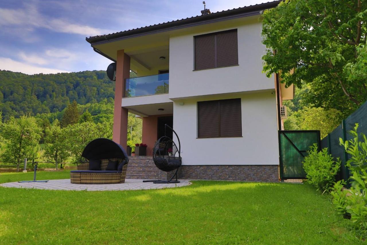 Apartments Edy Bihac Exterior photo