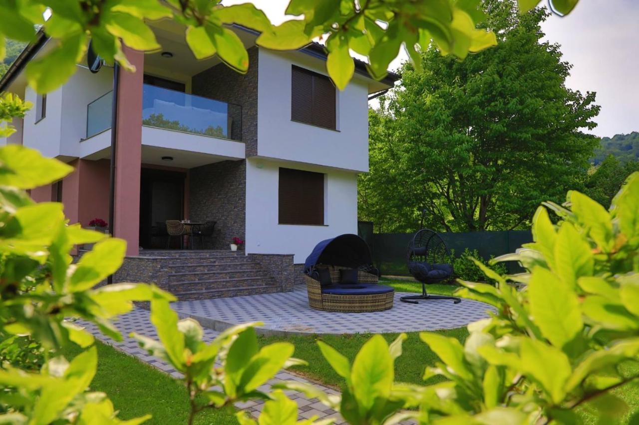 Apartments Edy Bihac Exterior photo